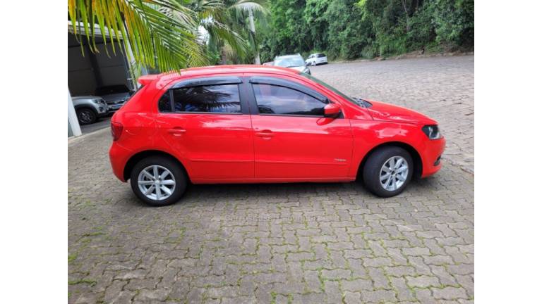 VOLKSWAGEN - GOL - 2013/2014 - Vermelha - R$ 38.000,00