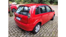 FORD - FIESTA - 2012/2012 - Vermelha - R$ 31.000,00