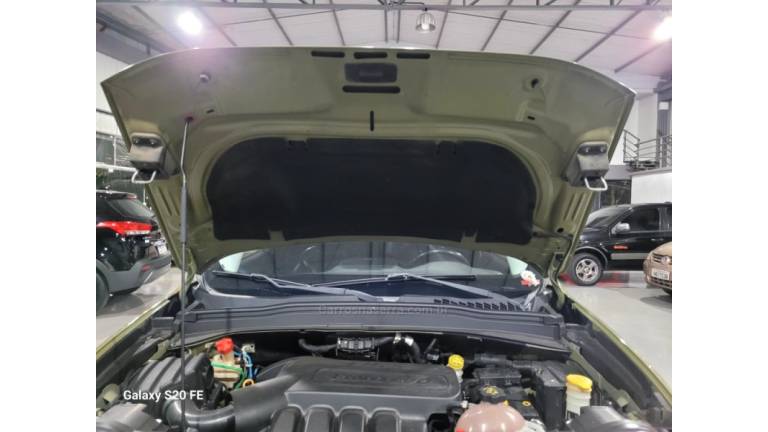 JEEP - RENEGADE - 2016/2016 - Verde - R$ 69.000,00