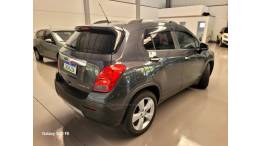 CHEVROLET - TRACKER - 2014/2014 - Cinza - R$ 68.000,00