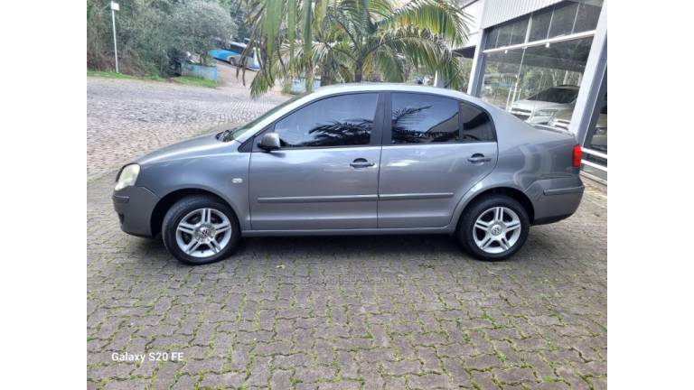 VOLKSWAGEN - POLO - 2008/2008 - Cinza - R$ 29.000,00