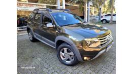 RENAULT - DUSTER - 2014/2015 - Verde - R$ 55.000,00
