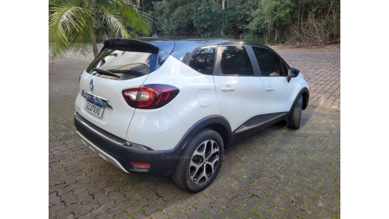 RENAULT - CAPTUR - 2018/2018 - Branca - R$ 72.000,00