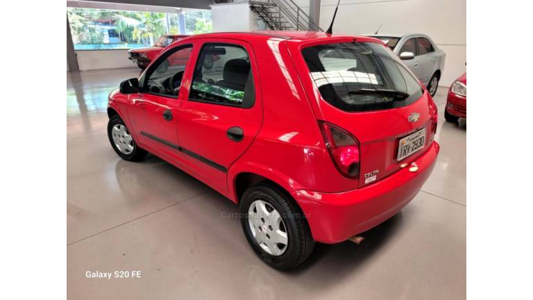 CHEVROLET - CELTA - 2012/2012 - Vermelha - R$ 26.000,00