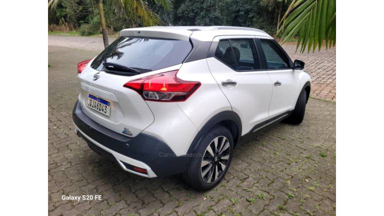 NISSAN - KICKS - 2018/2018 - Branca - R$ 82.000,00