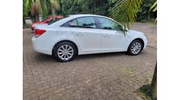 CHEVROLET - CRUZE - 2015/2015 - Branca - R$ 67.000,00