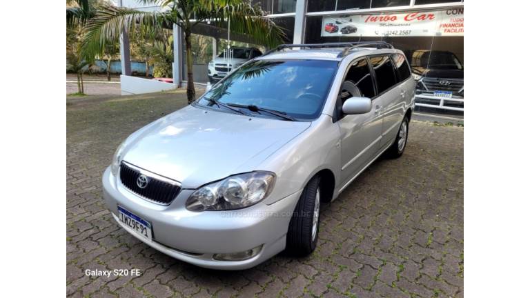 TOYOTA - FIELDER - 2006/2006 - Prata - R$ 40.000,00